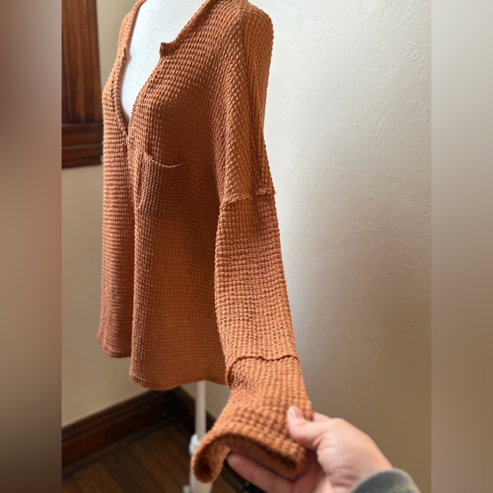 EFAN Rust Orange Waffle Knit Thermal Top Oversized Boho Long Sleeve Large - Picture 6 of 10